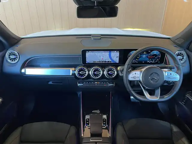 メルセデス・ベンツ ＧＬＢ２００ｄ AMGライン 愛知県 2020(令2)年 2.4万km ポーラホワイト 純正ナビ/フルセグTV/360度カメラ/バックカメラ/レーダーセーフティパッケージ/ACC/ブラインドスポットアシスト/アンビエントライト/黒ハーフレザー/シートヒーター/パワーバックドア/純正19インチアルミ/ETC
