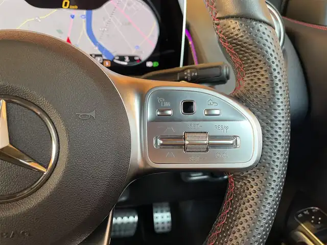 メルセデス・ベンツ ＧＬＢ２００ｄ AMGライン 愛知県 2020(令2)年 2.4万km ポーラホワイト 純正ナビ/フルセグTV/360度カメラ/バックカメラ/レーダーセーフティパッケージ/ACC/ブラインドスポットアシスト/アンビエントライト/黒ハーフレザー/シートヒーター/パワーバックドア/純正19インチアルミ/ETC