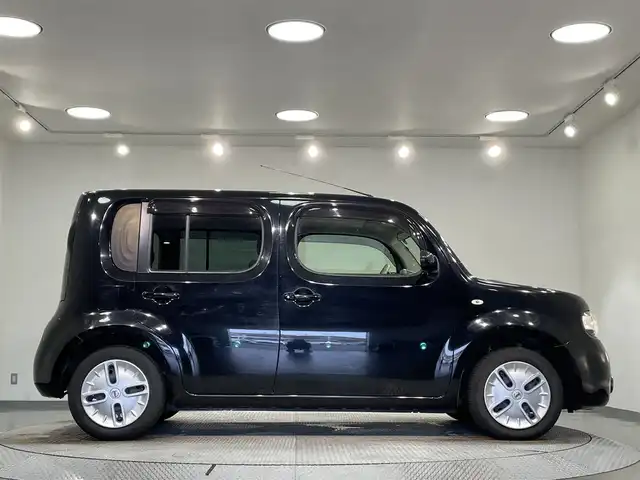 日産 キューブ 15X Vセレクション 愛知県 2017(平29)年 4.2万km スーパーブラック 純正メモリナビ（MM316D-W)/・AM/FM/CD/DVD/Bluetooth/・フルセグテレビ/バックカメラ/ドライブレコーダー/ETC/プッシュスタートボタン/スマートキー/スペアキー/オートエアコン/オートライト/ドアバイザー/保証書/取扱説明書