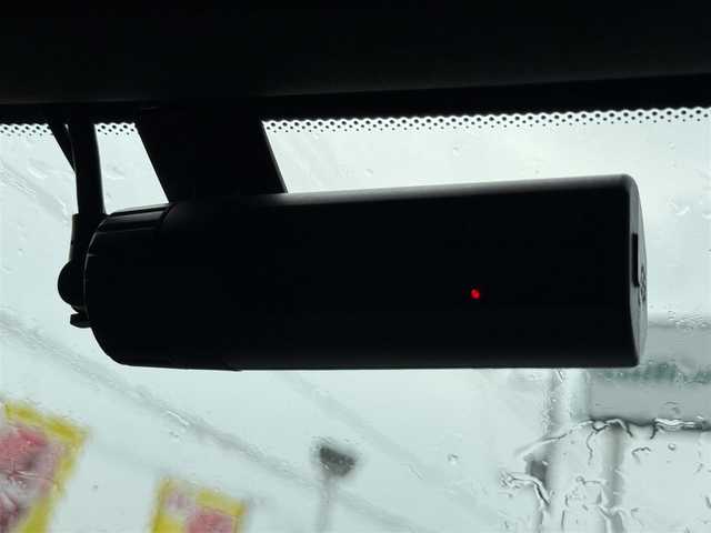 ボルボ ＸＣ６０ D4 AWD インスクリプション 千葉県 2019(平31)年 7.3万km パール 純正HDDナビ/フルセグ/衝突軽減ブレーキ/レーダークルーズコントロール/ブラインドスポットモニター/レーンキープ/自動駐車/ヘッドアップディスプレイ/前後ドラレコ/ハーマンカードン/レザーシート/全席シートヒーター/前席エアシート/前席パワーシート/前席シートメモリ/パワーバックドア/ルーフレール