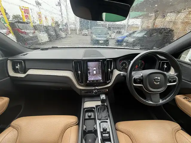 ボルボ ＸＣ６０ D4 AWD インスクリプション 千葉県 2019(平31)年 7.3万km パール 純正HDDナビ/フルセグ/衝突軽減ブレーキ/レーダークルーズコントロール/ブラインドスポットモニター/レーンキープ/自動駐車/ヘッドアップディスプレイ/前後ドラレコ/ハーマンカードン/レザーシート/全席シートヒーター/前席エアシート/前席パワーシート/前席シートメモリ/パワーバックドア/ルーフレール