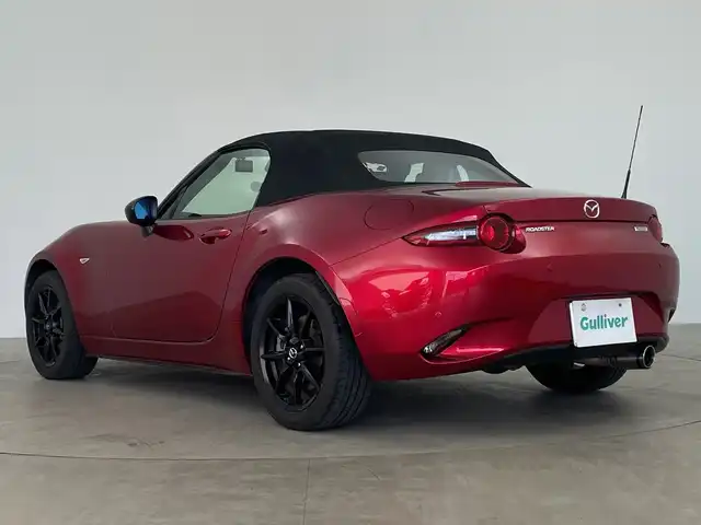 マツダ ロードスター RS 鹿児島県 2019(平31)年 3.3万km ソウルレッドクリスタルM 純正SDナビ/（AM/FM/CD/DVD/Bluetooth/フルセグテレビ）/BOSEサウンドシステム/クルーズコントロール/アダプティブLEDヘッドライト/車線逸脱警報/衝突被害軽減ブレーキ/ETC/シートヒーター/ドライブレコーダー/ステアリングリモコン/純正フロアマット/純正AW16インチ/リアコーナーセンサー/スマートキー/禁煙車