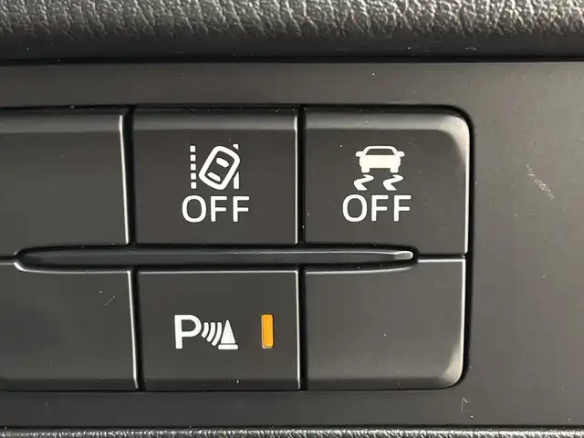 マツダ ロードスター RS 鹿児島県 2019(平31)年 3.3万km ソウルレッドクリスタルM 純正SDナビ/（AM/FM/CD/DVD/Bluetooth/フルセグテレビ）/BOSEサウンドシステム/クルーズコントロール/アダプティブLEDヘッドライト/車線逸脱警報/衝突被害軽減ブレーキ/ETC/シートヒーター/ドライブレコーダー/ステアリングリモコン/純正フロアマット/純正AW16インチ/リアコーナーセンサー/スマートキー/禁煙車