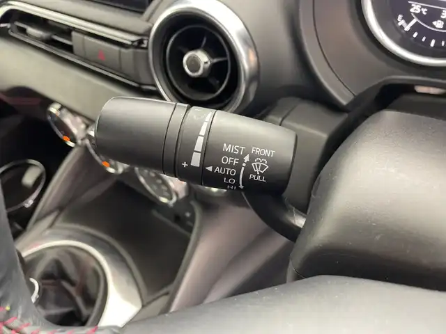 マツダ ロードスター RS 鹿児島県 2019(平31)年 3.3万km ソウルレッドクリスタルM 純正SDナビ/（AM/FM/CD/DVD/Bluetooth/フルセグテレビ）/BOSEサウンドシステム/クルーズコントロール/アダプティブLEDヘッドライト/車線逸脱警報/衝突被害軽減ブレーキ/ETC/シートヒーター/ドライブレコーダー/ステアリングリモコン/純正フロアマット/純正AW16インチ/リアコーナーセンサー/スマートキー/禁煙車