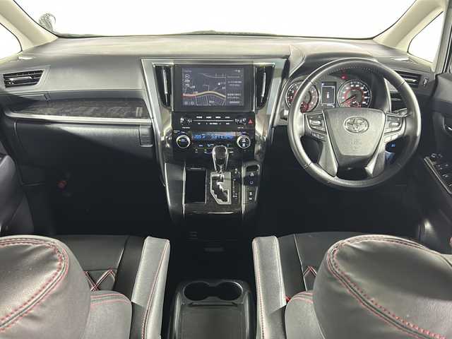 トヨタ アルファード S 沖縄県 2020(令2)年 1万km ブラック 純正ナビ(AM/FM/Bluetooth/交通情報/フルセグTV/TV)/両側パワースライドドア/TRDエアロ(フロント、サイド、リア)/8人乗り/バックカメラ/アダプティブクルーズコントロール/レーントレーシングアシスト/コーナーセンサ/衝突軽減/ロードサインアシスト/ETC/前後ドラレコ/オートホールド