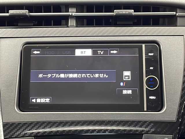 トヨタ プリウス S ツーリングセレ G’s 栃木県 2013(平25)年 7.9万km スーパーホワイトⅡ 純正ナビ/ 【AM/FM/CD/DVD/SD/BT】/フルセグTV/バックカメラ/オート付きHIDヘッドライト/フォグランプ/フロントワイパーデアイサー/電動格納ミラー/純正ドアバイザー/純正フロアマット/取扱説明書