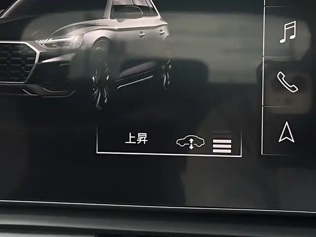 アウディ アウディ Ｑ５ 40TDIクワトロ Sライン 三重県 2022(令4)年 2.5万km グレイシアホワイトメタリック アダプティブエアサスペンション/Sラインプラスパッケージ/マトリクスLEDヘッドライト/バーチャルコックピット/アシスタンスパッケージ/ACC/LKA/RTA/サイドアシスト/パークアシスト/全方位カメラ/コンフォートパッケージ/シートヒーター(フロント/リア)/ステアリングヒーター/アコースティックガラス(フロント)/マルチカラーアンビエントライト/Carplay対応/電動テールゲート/純正フロアマット/ETC２．０