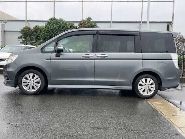 ホンダ ステップワゴン スパーダ Z HDDナビED 静岡県 2012(平24)年 11.9万km ポリッシュドメタルメタリック 純正HDDナビ/ワンセグ/バックカメラ/両側パワースライドドア/ETC/純正フロアマット/HID/オートライト