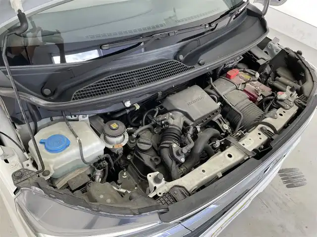 ホンダ Ｎ ＢＯＸ カスタム L ターボ 滋賀県 2020(令2)年 4.2万km プラチナホワイトパール 純正8インチナビ/【Bluetooth/CD/DVD/フルセグTV/USB】/両側パワースライドドア/ハーフレザーシート/バックカメラ/追従クルーズコントロール/レーンキープアシスト/リアソナー/LEDヘッドライト/オートマチックハイビーム/ビルトインETC/D/Nシートヒーター/前後純正ドライブレコーダー/純正フロアマット/プッシュスタート/スマートキー/ステアリングリモコン