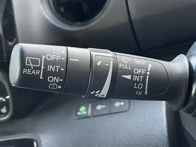 ホンダ Ｎ ＢＯＸ カスタム L ターボ 滋賀県 2020(令2)年 4.2万km プラチナホワイトパール 純正8インチナビ/【Bluetooth/CD/DVD/フルセグTV/USB】/両側パワースライドドア/ハーフレザーシート/バックカメラ/追従クルーズコントロール/レーンキープアシスト/リアソナー/LEDヘッドライト/オートマチックハイビーム/ビルトインETC/D/Nシートヒーター/前後純正ドライブレコーダー/純正フロアマット/プッシュスタート/スマートキー/ステアリングリモコン