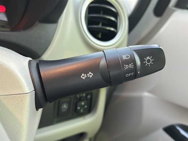 日産 デイズ X 京都府 2017(平29)年 6.1万km ホワイトパール Carrozzeriaナビ/・フロント/バック/サイドカメラ/・フルセグTV/BT Audio/CD/DVD/AM/FM/プッシュスタート/電格ウィンカーミラー/オートリトラクタブルミラー/アイドリングストップ/衝突軽減システム/横滑り防止装置/純正ドアバイザー/フロアマット/保証書/取扱説明書/スマートキースペア×1