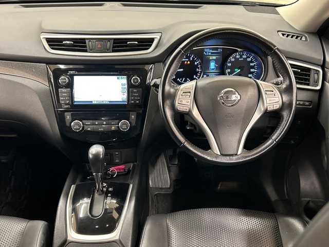 日産 エクストレイル 20X エマージェンシーブレーキ 道央・札幌 2014(平26)年 7.2万km グレー 4WD//クルーズコントロール//アイドリングストップ//メモリナビ//ワンセグテレビ//バックカメラ//クルーズコントロール//ドアバイザー//プッシュスタート//ETC//エンジンスターター//シートヒーター