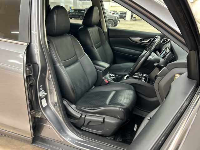 日産 エクストレイル 20X エマージェンシーブレーキ 道央・札幌 2014(平26)年 7.2万km グレー 4WD//クルーズコントロール//アイドリングストップ//メモリナビ//ワンセグテレビ//バックカメラ//クルーズコントロール//ドアバイザー//プッシュスタート//ETC//エンジンスターター//シートヒーター