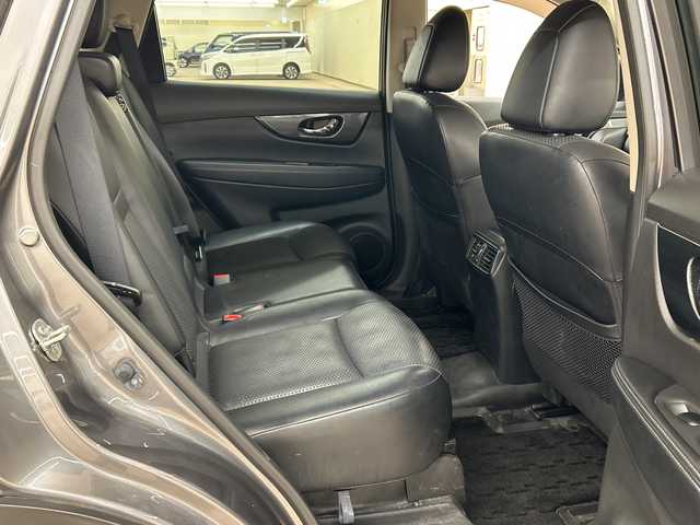 日産 エクストレイル 20X エマージェンシーブレーキ 道央・札幌 2014(平26)年 7.2万km グレー 4WD//クルーズコントロール//アイドリングストップ//メモリナビ//ワンセグテレビ//バックカメラ//クルーズコントロール//ドアバイザー//プッシュスタート//ETC//エンジンスターター//シートヒーター