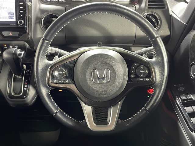 ホンダ Ｎ ＢＯＸ カスタム G L ターボ ホンダセンシング 広島県 2019(平31)年 4.7万km プラチナホワイトパール 純正８型ナビ　/両側パワースライドドア　/レーダークルーズコントロール　/バックカメラ　/フルセグ　/コーナーセンサー　/オートライト　/レーンキープアシスト　/衝突軽減ブレーキ　/LEDヘッドランプ　/フォグ　/ETC/純正１５インチアルミホイール(165/55/R15)/エアバック（運転席/助手席/サイド/カーテン）