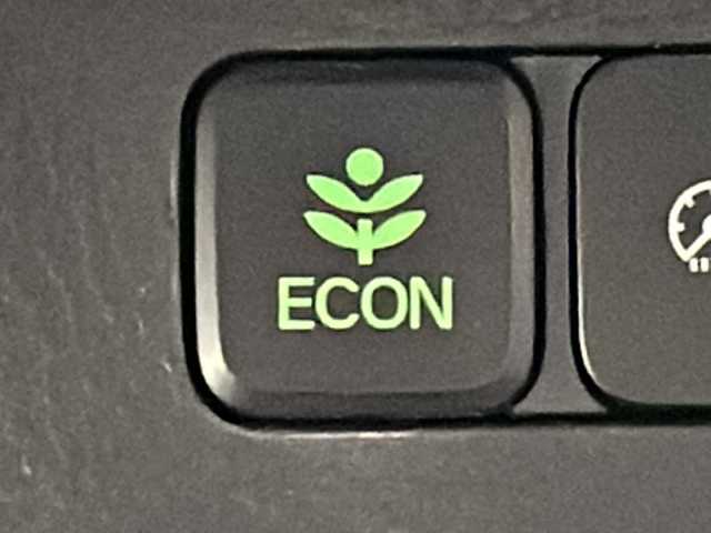 ホンダ Ｎ ＢＯＸ カスタム G L ターボ ホンダセンシング 広島県 2019(平31)年 4.7万km プラチナホワイトパール 純正８型ナビ　/両側パワースライドドア　/レーダークルーズコントロール　/バックカメラ　/フルセグ　/コーナーセンサー　/オートライト　/レーンキープアシスト　/衝突軽減ブレーキ　/LEDヘッドランプ　/フォグ　/ETC/純正１５インチアルミホイール(165/55/R15)/エアバック（運転席/助手席/サイド/カーテン）