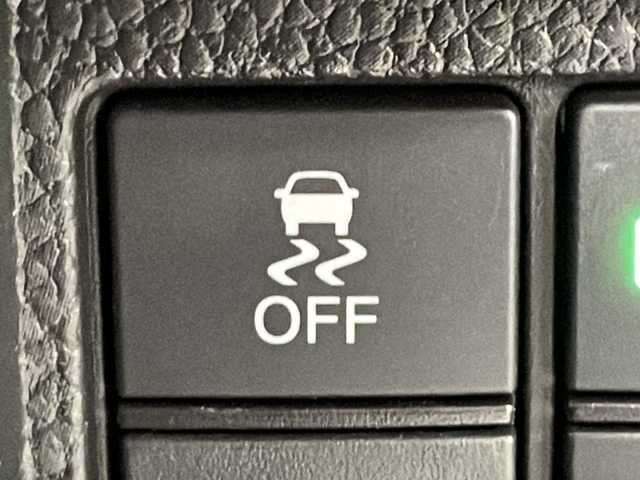 ホンダ Ｎ ＢＯＸ カスタム G L ターボ ホンダセンシング 広島県 2019(平31)年 4.7万km プラチナホワイトパール 純正８型ナビ　/両側パワースライドドア　/レーダークルーズコントロール　/バックカメラ　/フルセグ　/コーナーセンサー　/オートライト　/レーンキープアシスト　/衝突軽減ブレーキ　/LEDヘッドランプ　/フォグ　/ETC/純正１５インチアルミホイール(165/55/R15)/エアバック（運転席/助手席/サイド/カーテン）