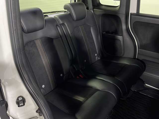 ホンダ Ｎ ＢＯＸ カスタム G L ターボ ホンダセンシング 広島県 2019(平31)年 4.7万km プラチナホワイトパール 純正８型ナビ　/両側パワースライドドア　/レーダークルーズコントロール　/バックカメラ　/フルセグ　/コーナーセンサー　/オートライト　/レーンキープアシスト　/衝突軽減ブレーキ　/LEDヘッドランプ　/フォグ　/ETC/純正１５インチアルミホイール(165/55/R15)/エアバック（運転席/助手席/サイド/カーテン）