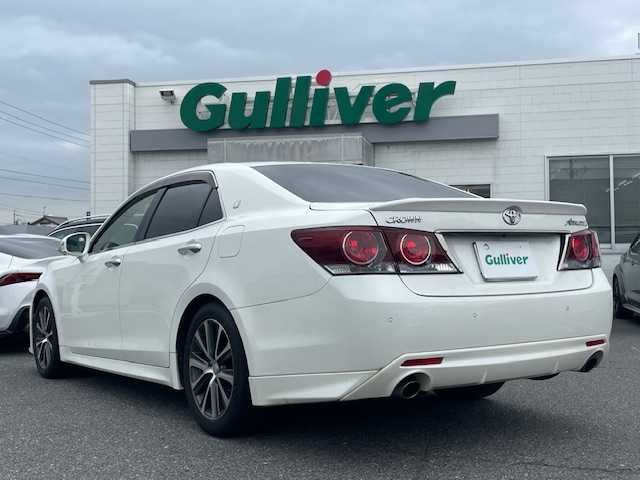 トヨタ クラウン アスリート S-T 三重県 2016(平28)年 6.5万km ホワイトパールクリスタルシャイン メーカーオプション/・ムーンルーフ/レザーシートパッケージ/・ブラック革シート/・D/N席シートベンチレーション/・D/N席シートヒーター/アドバンスドパッケージ/・ミリ波レーダー方式プリクラッシュセーフティシステム/・レーダークルーズコントロール/・インテリジェントクリアランスソナー/・バックソナー/1オーナー/純正SDナビ/フルセグTV/【CD/DVD/BD/MSV/Bluetooth/USB/AUX】/バックカメラ/ビルトインETC/パドルシフト/オートライト/LEDヘッドライト/LEDフロントフォグランプ/215/55R17インチ純正AW/プッシュスタート/スマートキー/スペアキー/純正フロアマット