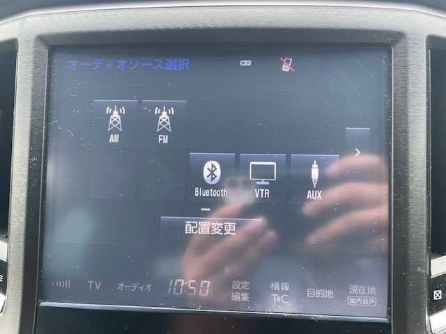 トヨタ クラウン アスリート S-T 三重県 2016(平28)年 6.5万km ホワイトパールクリスタルシャイン メーカーオプション/・ムーンルーフ/レザーシートパッケージ/・ブラック革シート/・D/N席シートベンチレーション/・D/N席シートヒーター/アドバンスドパッケージ/・ミリ波レーダー方式プリクラッシュセーフティシステム/・レーダークルーズコントロール/・インテリジェントクリアランスソナー/・バックソナー/1オーナー/純正SDナビ/フルセグTV/【CD/DVD/BD/MSV/Bluetooth/USB/AUX】/バックカメラ/ビルトインETC/パドルシフト/オートライト/LEDヘッドライト/LEDフロントフォグランプ/215/55R17インチ純正AW/プッシュスタート/スマートキー/スペアキー/純正フロアマット