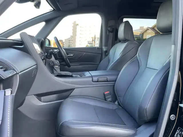 トヨタ アルファード Z 東京都 2024(令6)年 1.2万km ブラック ムーンルーフ/純正14インチコネクティッドナビ/フルセグTV/BT/USB(Type-C)/HDMI/パノラミックビューモニター/12.1インチフリップダウンモニター(V12T-R72C)/トヨタチームメイト/・アドバンストパーク/・アドバンストドライブ/・オートマチックハイビーム/・パーキングサポートブレーキ/・安心降車アシスト/・ブラインドスポットモニター/・クリアランスソナー/カラーヘッドアップディスプレイ/ETC2.0/前後ドライブレコーダー/おくだけ充電/デジタルインナーミラー/ステアリングヒーター/快適温熱シート/ベンチレーションシート（フロント・セカンドシート）/リヤヒーターエアカーテン/D/N席パワーシート/エグゼクティブパワーシート/レザーシート/ウッドコンビステアリング/パワースライドドア/パワーバックドア/オートライト/3眼LEDヘッドランプ/純正18インチアルミホイール/アクセサリーコンセント/パワーサイドサンシェード/プッシュスタート/スマートキー