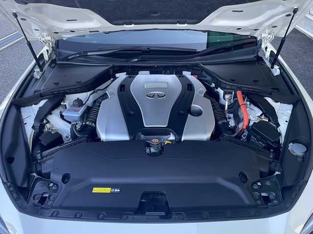 日産 スカイライン ハイブリッド 350GT Type SP 岐阜県 2018(平30)年 4.3万km ブリリアントホワイトパール 禁煙車/純正ナビ/フルセグTV/クルーズコントロール/アラウンドビューモニター/前後コーナーセンサー/衝突軽減ブレーキ/サンルーフ/BOSEスピーカー/シートヒーター/レザーシート/パワーシート/シートメモリー/ドライブレコーダー/ビルトインETC/パドルシフト/カーテンエアバッグ/純正アルミホイール/純正フロアマット/オートライト/オートハイビーム/プッシュスタート/スマートキー/スペアキー