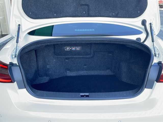 日産 スカイライン ハイブリッド 350GT Type SP 岐阜県 2018(平30)年 4.3万km ブリリアントホワイトパール 禁煙車/純正ナビ/フルセグTV/クルーズコントロール/アラウンドビューモニター/前後コーナーセンサー/衝突軽減ブレーキ/サンルーフ/BOSEスピーカー/シートヒーター/レザーシート/パワーシート/シートメモリー/ドライブレコーダー/ビルトインETC/パドルシフト/カーテンエアバッグ/純正アルミホイール/純正フロアマット/オートライト/オートハイビーム/プッシュスタート/スマートキー/スペアキー