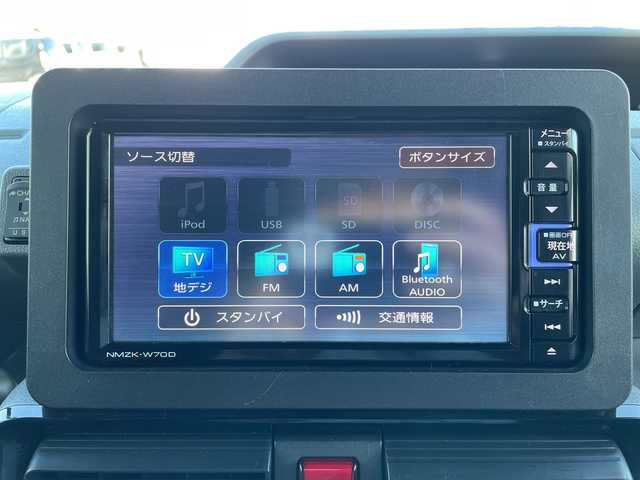 ダイハツ タント 富山県 2019(令1)年 6.2万km シャイニングホワイトパール 純正ナビ/型式：NMZK-W7OD/【DVD/SD/BT/フルセグTV】/CD再生機能確認できず/バックカメラ/両側パワースライドドア/LEDヘッドライト/スマートキー/ハーフレザーシート/シートヒーター（前席）/ドライブレコーダー/純正アルミホイール/電動格納ミラー/アイドリングストップ/ワンオーナー/ETC/プッシュスタート/VSC/純正フロアマット/ドアバイザー