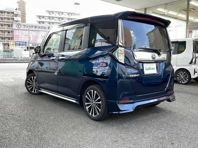 トヨタ ルーミー カスタムG－T 大阪府 2024(令6)年 0.8万km レーザーブルークリスタルシャイン ワンオーナー/純正ナビ/フルセグテレビ/AM/FM/SD/BT/USB/HDMI/CD/DVD/バックカメラ/アイドリングストップ/ウィンカーミラー/レーダークルーズコントロール/プッシュスタート/両側パワースライドドア/ビルトインETC2.0/ドライブレコーダー/シートヒーター/純正フロアマット/純正AW/コーナーセンサー/ウォークスルー/フルフラットシート/保証書/取扱説明書