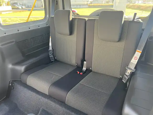 スズキ ジムニー XC 栃木県 2025(令7)年 0.1千km ミディアムグレー 新車時保証書/取扱説明書/デュアルセンサーブレーキサポート/レーンアシスト/バックソナー/クルーズコントロール/LEDヘッドライト/ヘッドライトウォッシャー/運転席・助手席シートヒーター/純正16インチAW/オートリトラクタブルミラー/スマートキー×2/プッシュスタート