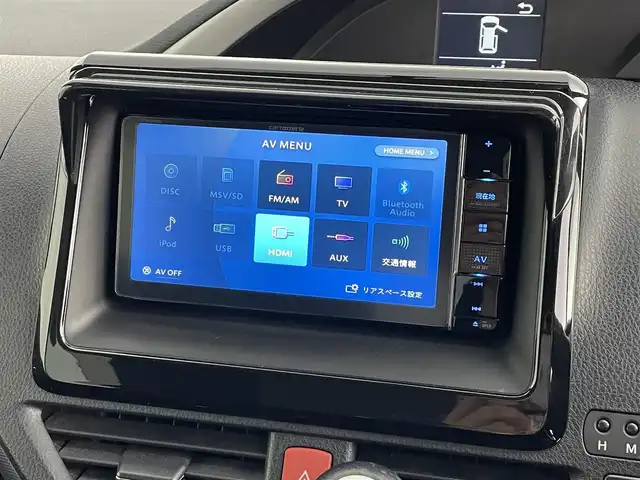 トヨタ ヴォクシー ZS 煌 道央・札幌 2015(平27)年 11.5万km ブラック ・4WD/・社外メモリーナビ/　CD/DVD/SD/BT/フルセグ/・アルパイン11.4型フリップダウンモニター/・純正エンジンスターター/・フルセグTV/・両側パワースライドドア/・バックカメラ/・オートライト/・ビルトインETC/・LEDヘッドライト/・プッシュスタートボタン/・MTモード付AT/・寒冷地仕様/・アイドリングストップ/・スペアキー/・WAC/・Bluetooth接続/・CDチェンジャー/・USB入力端子/・社外ドライビングレコーダー（前方のみ）/・純正フロアマット/・横滑り防止機能/・盗難防止装置/・ABS/・フロントフォグランプ/・ドアミラーウインカー/・ドアバイザー/・ステアリングリモコン/・シートカバー
