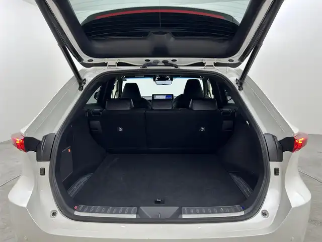 トヨタ ハリアー ハイブリッド Z 福岡県 2021(令3)年 3.9万km ホワイトパールクリスタルシャイン 純正ＤＡナビ　/全方位カメラ　/ＪＢＬサウンド　/ビルトインＥＴＣ　/デジタルミラー型前後ドラレコ　/ＡＣＣ　/コーナーセンサー　/衝突軽減ブレーキ　/レーンキープ　/ＢＳＭ　/ＰＫＳＢ　/パワーリアゲート　/パワーシート