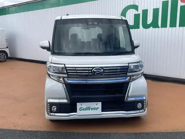 ダイハツ タント カスタムX トップED VS SAⅢ 三重県 2019(平31)年 10万km パールホワイトⅢ スマートアシスト3/コーナーセンサー（リア）/純正メモリナビ（8インチ）/　＊全周囲モニター/パワースライドドア（運転席側/助手席側）/LEDヘッドランプ/オートライト/ボディ同色電動オート格納ドアミラー/155/65R14タイヤ/　＊14インチアルミ/トップシェイドガラス/SRSエアバック（運転席/助手席/サイド）/シートヒーター（運転席）/キーフリー/イモビライザー/プッシュスタート