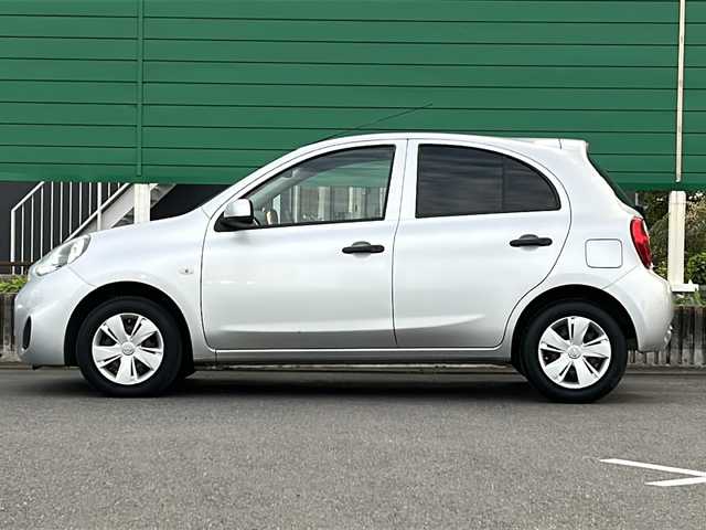 日産 マーチ 12S 茨城県 2019(平31)年 5.2万km ブリリアントシルバー オーディオプレイヤー/AUX/CD/AM/FM/キーレスエントリー/純正フロアマット/横滑り防止装置