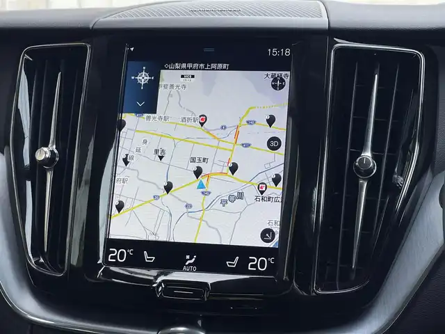 ボルボ ＸＣ６０ D4 AWD モーメンタム 山梨県 2020(令2)年 6万km アイスホワイト １オナ/黒革　/Ｈ／Ｋサウンド　/全周囲Ｃ　/純正メモリナビ　/フルセグ　/Ａカープレイ　/ＢＴ　/前Ｐシート　/全席シートＨ　/ステアリングＨ　/ＡＣＣ　/ＢＳＡ　/ＬＫＡ　/ステアリングＰ　/ＬＥＤ　/Ａハイビーム　/スペアＫ