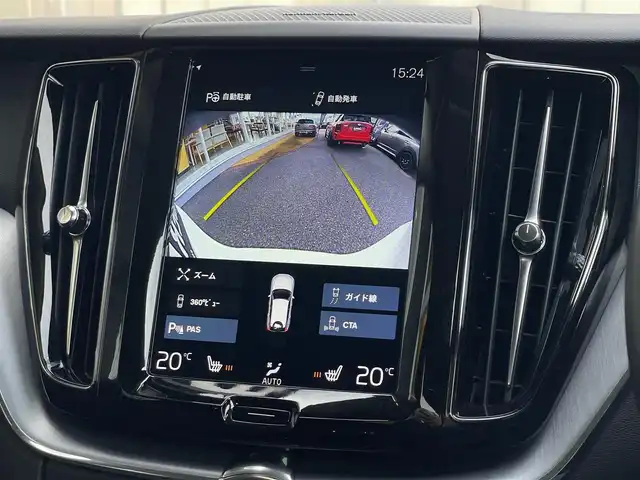 ボルボ ＸＣ６０ D4 AWD モーメンタム 山梨県 2020(令2)年 6万km アイスホワイト １オナ/黒革　/Ｈ／Ｋサウンド　/全周囲Ｃ　/純正メモリナビ　/フルセグ　/Ａカープレイ　/ＢＴ　/前Ｐシート　/全席シートＨ　/ステアリングＨ　/ＡＣＣ　/ＢＳＡ　/ＬＫＡ　/ステアリングＰ　/ＬＥＤ　/Ａハイビーム　/スペアＫ