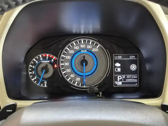 スズキ クロスビー HYBRID MZ 岩手県 2019(令1)年 1.1万km キャラバンアイボリーパールメタリック/ホワイト 2トーンルーフ ワンオーナー/４WD/ターボ/全方位モニター/ヒルディセントコントロール/スズキセーフティサポート/デュアルセンサーブレーキサポート/車線逸脱警報/誤発進抑制機能/先行車発信お知らせ機能/リヤパーキングセンサー/クルーズコントロール/横滑り防止装置/アイドリングストップ/前席シートヒーター/パドルシフト/純正ナビ/フルセグTV/ステアリングスイッチ/ドライブレコーダー/ETC/LEDヘッドライト/LEDフォグライト/純正16インチアルミホイール