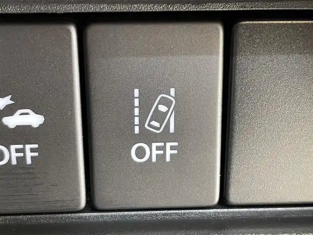 スズキ クロスビー HYBRID MZ 岩手県 2019(令1)年 1.1万km キャラバンアイボリーパールメタリック/ホワイト 2トーンルーフ ワンオーナー/４WD/ターボ/全方位モニター/ヒルディセントコントロール/スズキセーフティサポート/デュアルセンサーブレーキサポート/車線逸脱警報/誤発進抑制機能/先行車発信お知らせ機能/リヤパーキングセンサー/クルーズコントロール/横滑り防止装置/アイドリングストップ/前席シートヒーター/パドルシフト/純正ナビ/フルセグTV/ステアリングスイッチ/ドライブレコーダー/ETC/LEDヘッドライト/LEDフォグライト/純正16インチアルミホイール