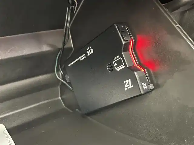 スズキ クロスビー HYBRID MZ 岩手県 2019(令1)年 1.1万km キャラバンアイボリーパールメタリック/ホワイト 2トーンルーフ ワンオーナー/４WD/ターボ/全方位モニター/ヒルディセントコントロール/スズキセーフティサポート/デュアルセンサーブレーキサポート/車線逸脱警報/誤発進抑制機能/先行車発信お知らせ機能/リヤパーキングセンサー/クルーズコントロール/横滑り防止装置/アイドリングストップ/前席シートヒーター/パドルシフト/純正ナビ/フルセグTV/ステアリングスイッチ/ドライブレコーダー/ETC/LEDヘッドライト/LEDフォグライト/純正16インチアルミホイール