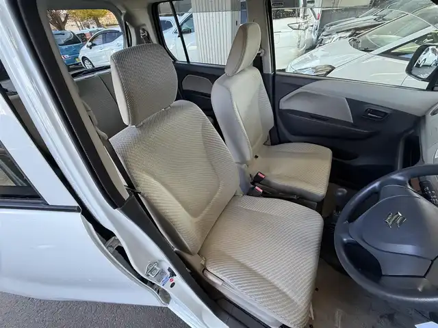 スズキ ワゴンＲ FX 神奈川県 2013(平25)年 3.6万km パール 4WD/マニュアル/メモリナビ(TV無し）/フォグランプ/シートヒーター