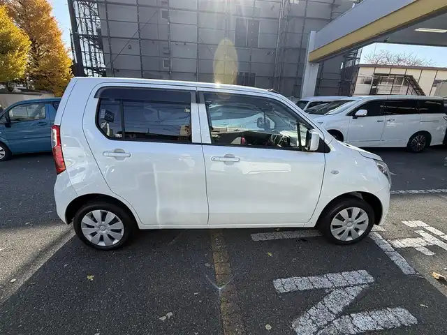 スズキ ワゴンＲ FX 神奈川県 2013(平25)年 3.6万km パール 4WD/マニュアル/メモリナビ(TV無し）/フォグランプ/シートヒーター