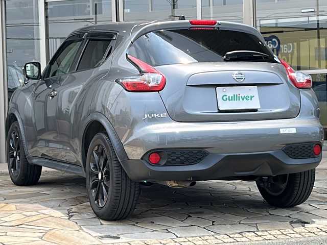 日産 ジューク 15RX Vセレクション 静岡県 2019(平31)年 3.3万km ダークメタルグレー 純正ナビ/・SD/・FM/AM/・フルセグTV/・USB/・Bluetooth/・CD/DVD/・Music Stocker/・AUX/主要装備/・ＥＴＣ２．０/・バックカメラ/・１７インチ純正アルミ/・衝突被害軽減ブレーキ/・オートエアコン/・フォグランプ/・ＨＩＤヘッドライト/・横滑り防止装置/・レーンキープアシスト/・アイドリングストップ/・ＡＢＳ/・オートライト