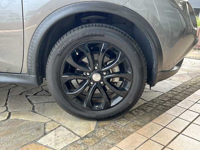 日産 ジューク 15RX Vセレクション 静岡県 2019(平31)年 3.3万km ダークメタルグレー 純正ナビ/・SD/・FM/AM/・フルセグTV/・USB/・Bluetooth/・CD/DVD/・Music Stocker/・AUX/主要装備/・ＥＴＣ２．０/・バックカメラ/・１７インチ純正アルミ/・衝突被害軽減ブレーキ/・オートエアコン/・フォグランプ/・ＨＩＤヘッドライト/・横滑り防止装置/・レーンキープアシスト/・アイドリングストップ/・ＡＢＳ/・オートライト