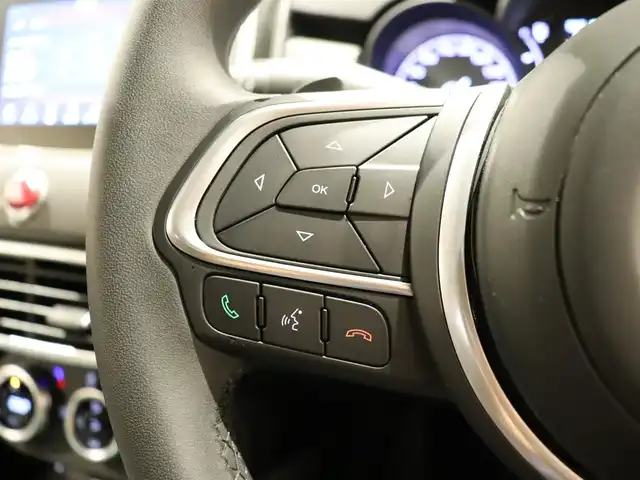 フィアット ５００Ｘ 静岡県 2022(令4)年 1.7万km グレー 衝突軽減ブレーキ　/ＡＣＣ　/ＨＩＤ　/ＣａｒＰｌａｙ　/純正１８ＡＷ　/ＥＴＣ　/パドルシフト　/パワーシート／ヒーター　/アイドリングストップ　/オートハイビーム　/スマートキー　/コーナーセンサー