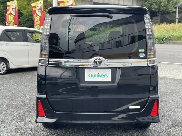 トヨタ ヴォクシー ZS 煌 道南・函館 2015(平27)年 5.3万km ブラック ワンオーナー/ディーラーop 9インチSDナビ/・フルセグTV/CD/DVD/BT/SD REC/純正フリップダウンモニター/バックカメラ/ビルトインETC2.0/前後ドライブレコーダー/両側パワースライドドア/アイドリングストップ機能/スマートキー/純正16インチAW/LEDヘッドライト/フォグランプ/横滑り防止装置/ドアバイザー/純正フロアマット/保証書/取扱説明書/スペアキー×１