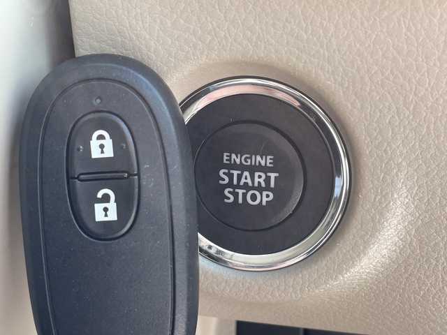 スズキ ラパン モード 愛知県 2021(令3)年 5.2万km ノクターンブルーパール/ホワイト 2トーンルーフ スズキセーフティサポート/SDナビ/シートヒーター/バックカメラ/コーナーセンサー/ETC/レーンキープアシスト/オートマチックハイビーム/ドライブレコーダー/衝突軽減システム/CD DVD/Bluetooth/ステアリングスイッチ/スマートキー/プッシュスタート