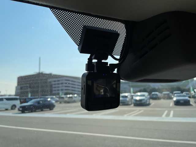 スズキ ラパン モード 愛知県 2021(令3)年 5.2万km ノクターンブルーパール/ホワイト 2トーンルーフ スズキセーフティサポート/SDナビ/シートヒーター/バックカメラ/コーナーセンサー/ETC/レーンキープアシスト/オートマチックハイビーム/ドライブレコーダー/衝突軽減システム/CD DVD/Bluetooth/ステアリングスイッチ/スマートキー/プッシュスタート