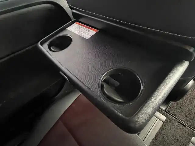 トヨタ ノア Si ダブルバイビーⅡ 千葉県 2019(平31)年 6.5万km ホワイトパールクリスタルシャイン トヨタセーフティセンス/　衝突軽減ブレーキ/レーンキープアシスト/　オートハイビーム/クリアランスソナー/フリップダウンモニター/純正7インチSDナビ(NSZT-W68T)/　フルセグ/BT/DVD/CD/USB/バックカメラ/ステアリングスイッチ/クルーズコントロール/MTモード/両側パワースライドドア/純正エンジンスターター/LEDヘッドライト/オートライト/フォグライト/スマートキー/プッシュスタート
