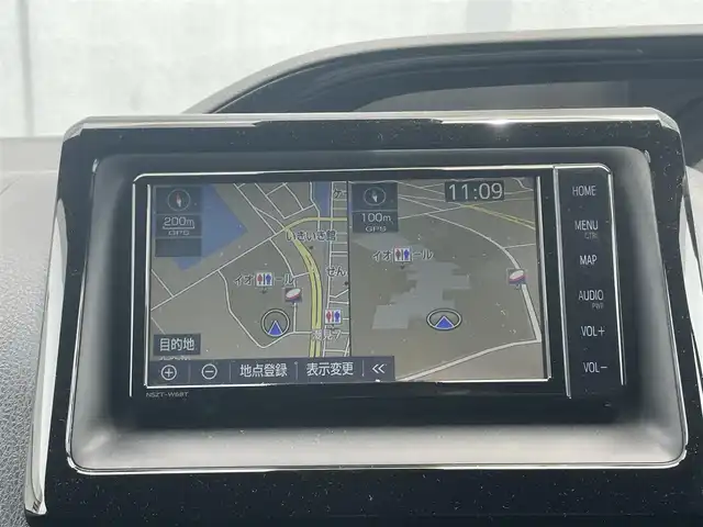 トヨタ ノア Si ダブルバイビーⅡ 千葉県 2019(平31)年 6.5万km ホワイトパールクリスタルシャイン トヨタセーフティセンス/　衝突軽減ブレーキ/レーンキープアシスト/　オートハイビーム/クリアランスソナー/フリップダウンモニター/純正7インチSDナビ(NSZT-W68T)/　フルセグ/BT/DVD/CD/USB/バックカメラ/ステアリングスイッチ/クルーズコントロール/MTモード/両側パワースライドドア/純正エンジンスターター/LEDヘッドライト/オートライト/フォグライト/スマートキー/プッシュスタート