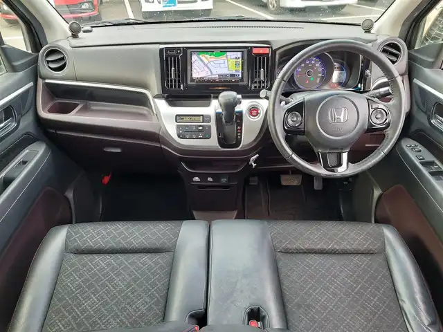 ホンダ Ｎ ＷＧＮ カスタム G ターボパッケージ 東京都 2015(平27)年 14.9万km ポリッシュドメタルメタリック KENWOOD製メモリナビ(MDV-Z701)/・Bluetooth/フルセグTV/CD/DVD/バックカメラ/純正１４インチAW/ハーフレザーシート/ECON/クルーズコントロール/パドルシフト/純正フロアマット/ドアバイザー/HIDオートライト/プッシュスタート/スマートキー/取扱説明書/保証書